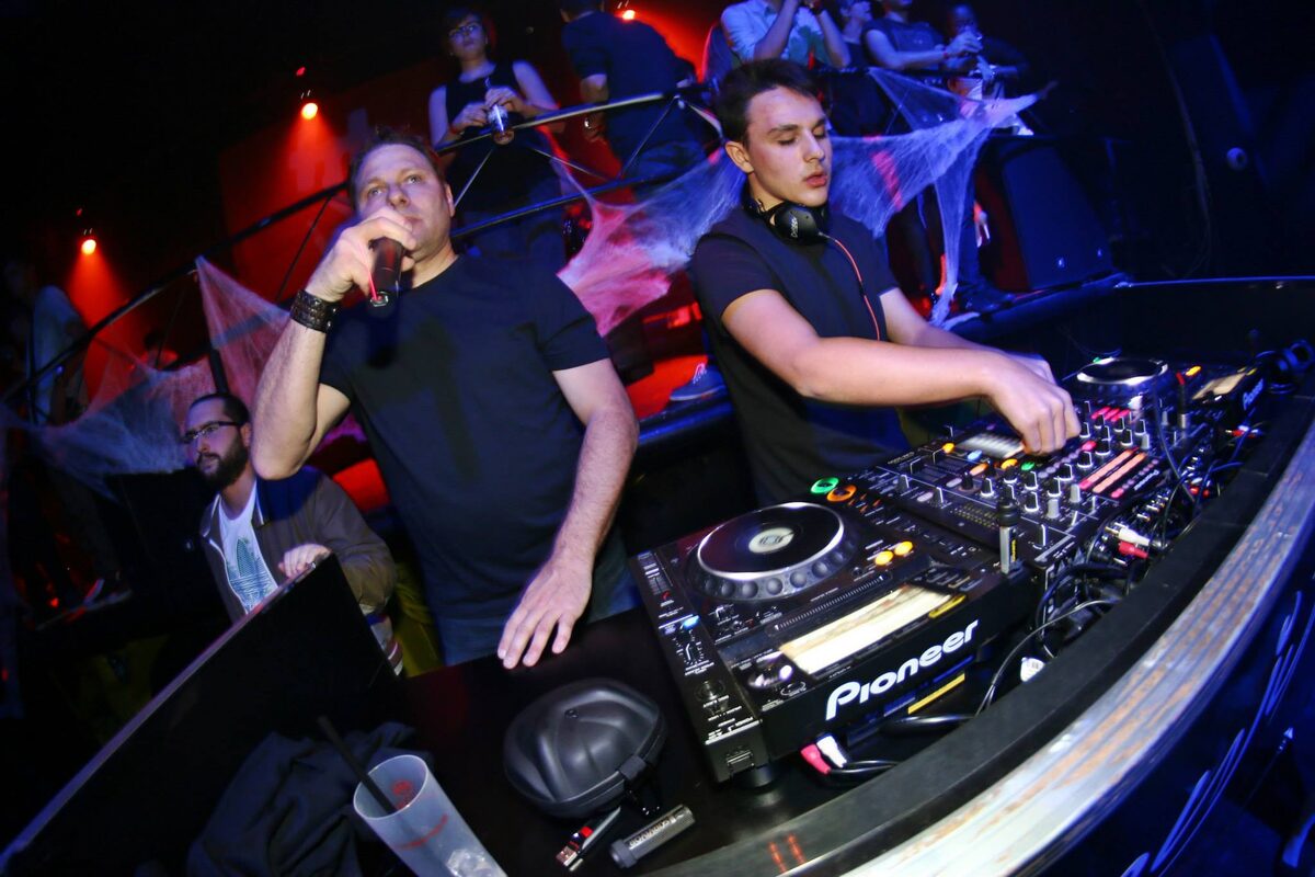 Darsen DJ at Vanilla Club & La Fabrique - Halloween 2014 in Switzerland